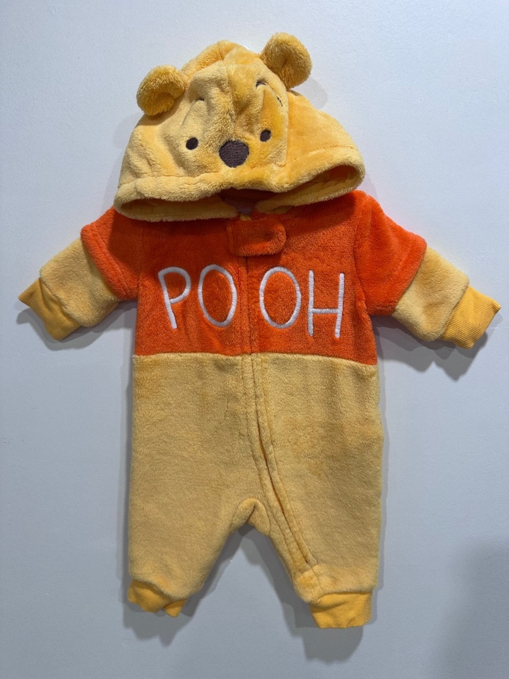 Disney Store Winnie the Pooh Baby Costume / Onesie 0-3 months
